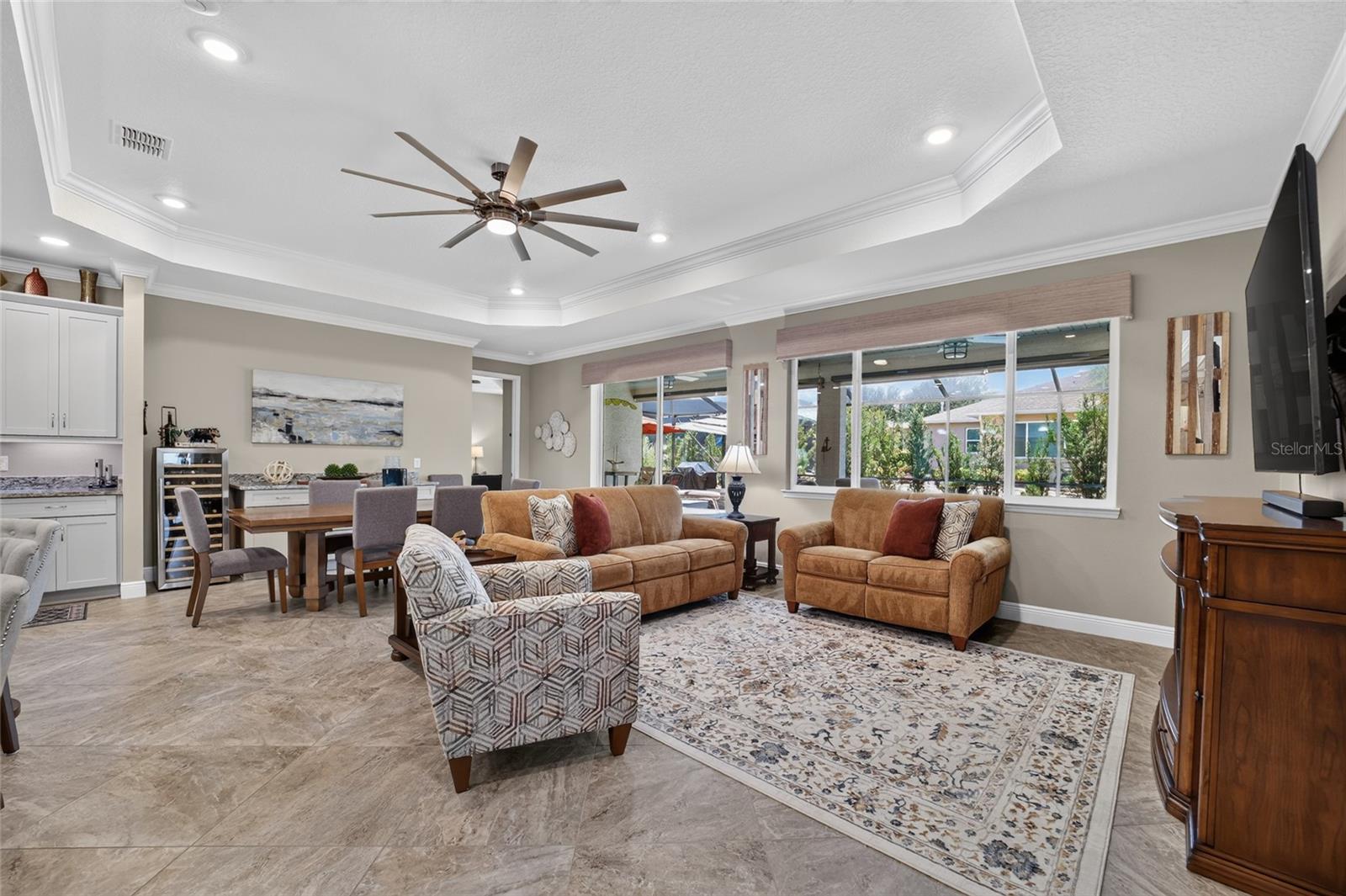CANDLER HILLS SANCTUARY - Residential
