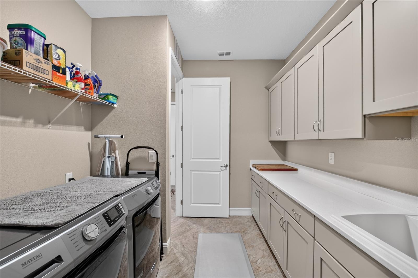CANDLER HILLS SANCTUARY - Residential