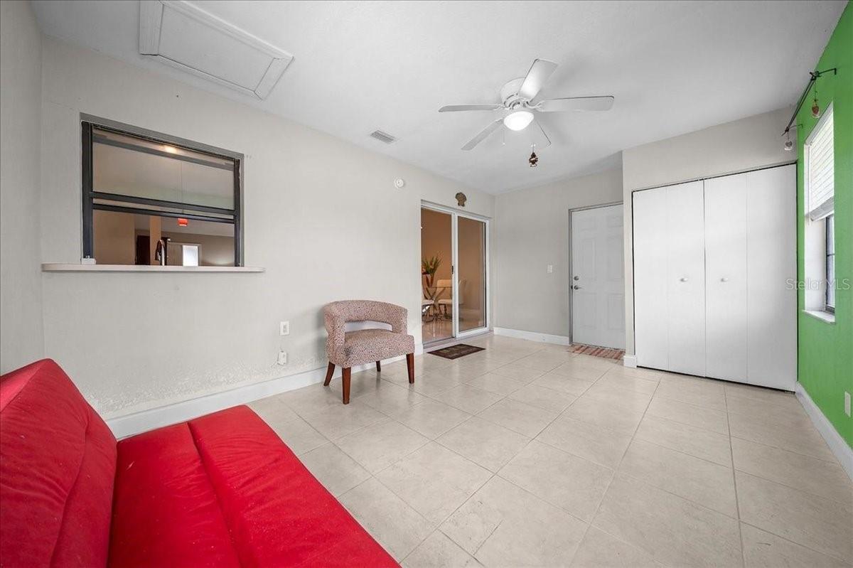 MARION OAKS - Residential
