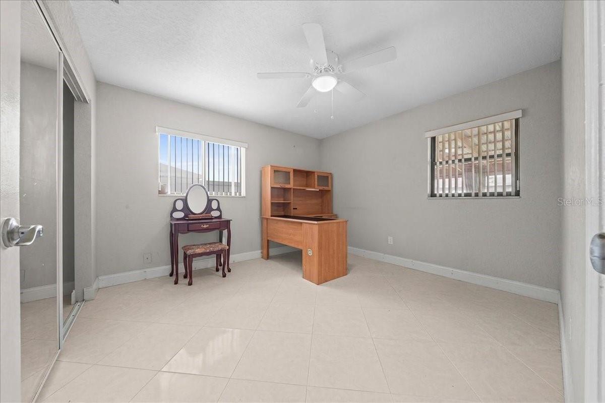 MARION OAKS - Residential