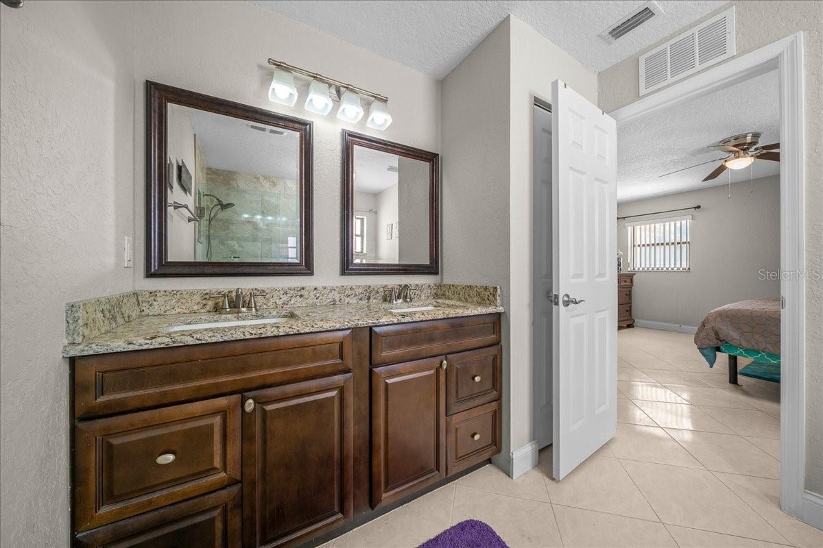 MARION OAKS - Residential