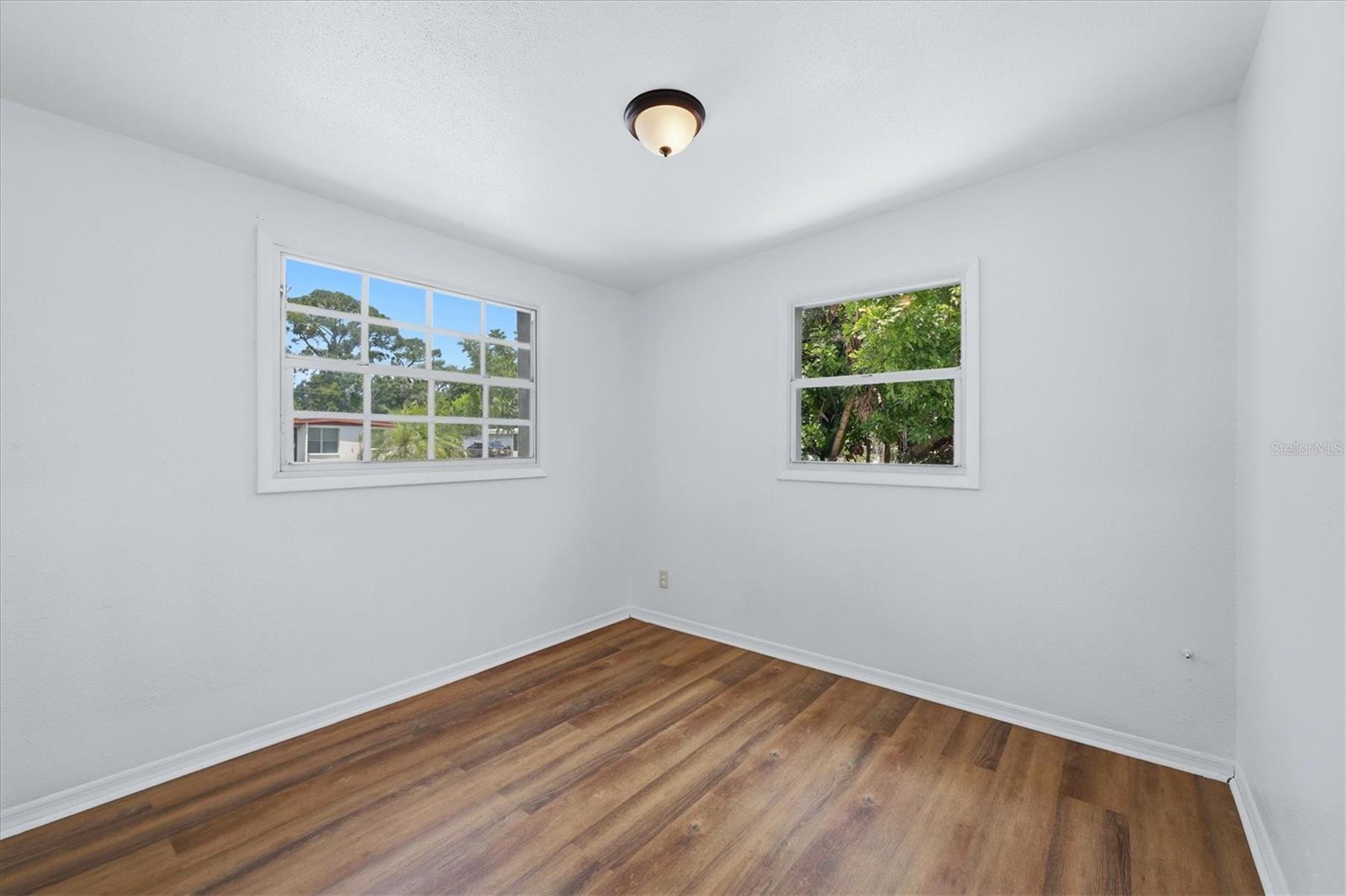 RIDGEWOOD ESTATES ADD 01 - Residential