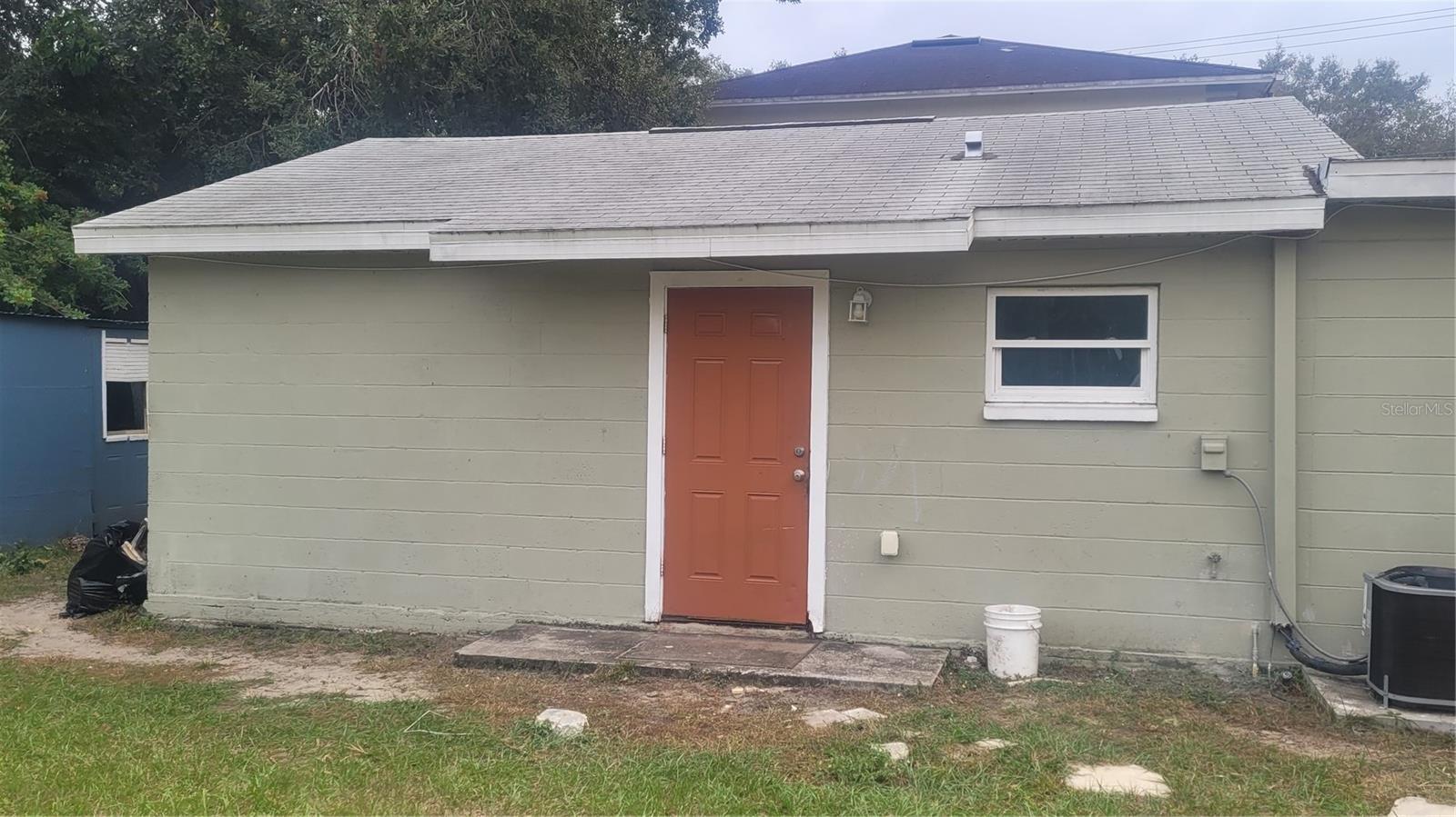 Clean and cozy 1/2 Duplex home. This 2 bedroom 1 bathroom home is newly renovated and move in ready. Sits on 1/2 acre lot with carport parking. An added benefit is that utilities are included in the rent. This includes electric, water, sewer and garbage. No minimum credit score requirement. Stable income is highest consideration.
