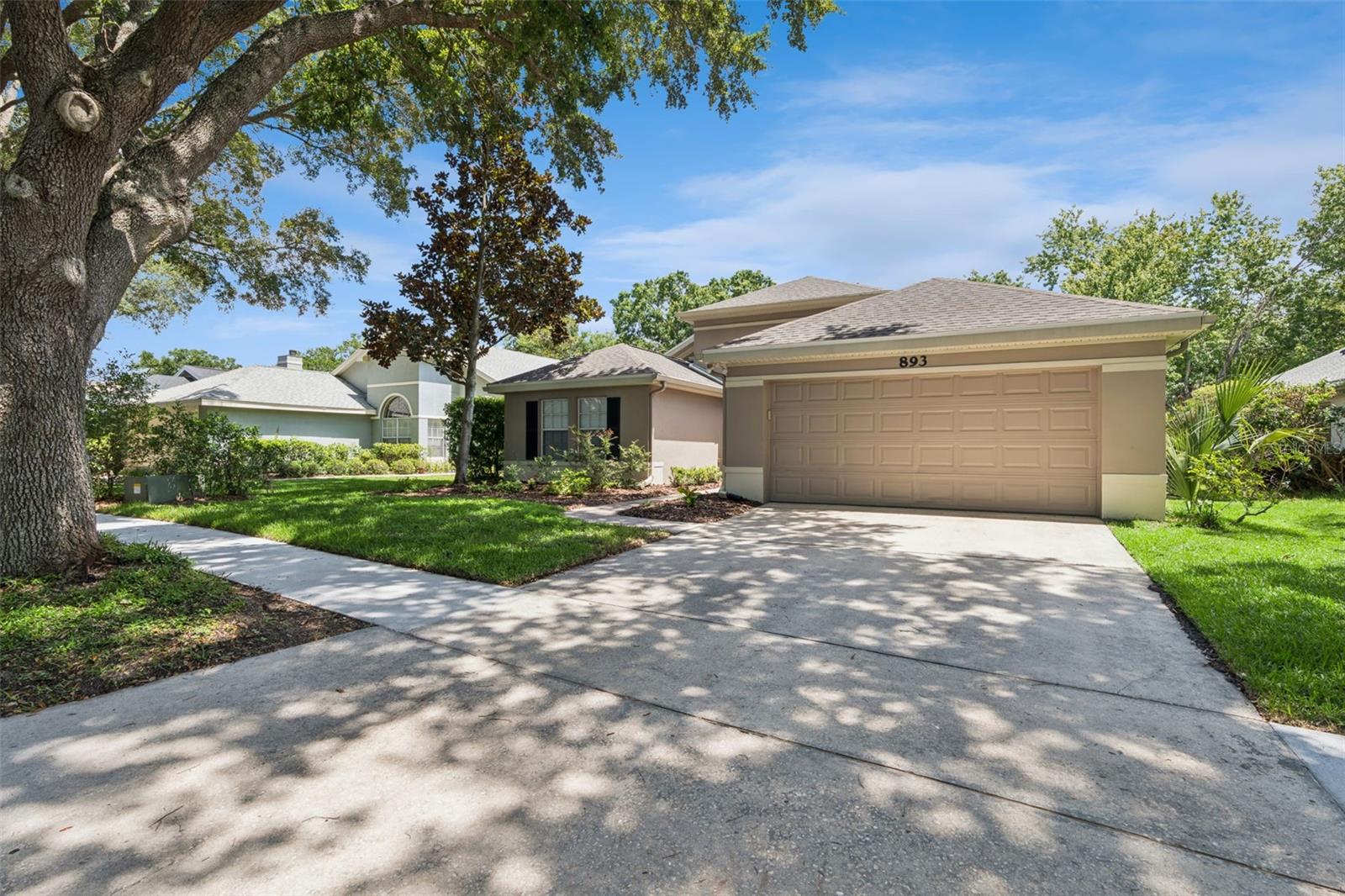 CARRINGTON PARK - Residential