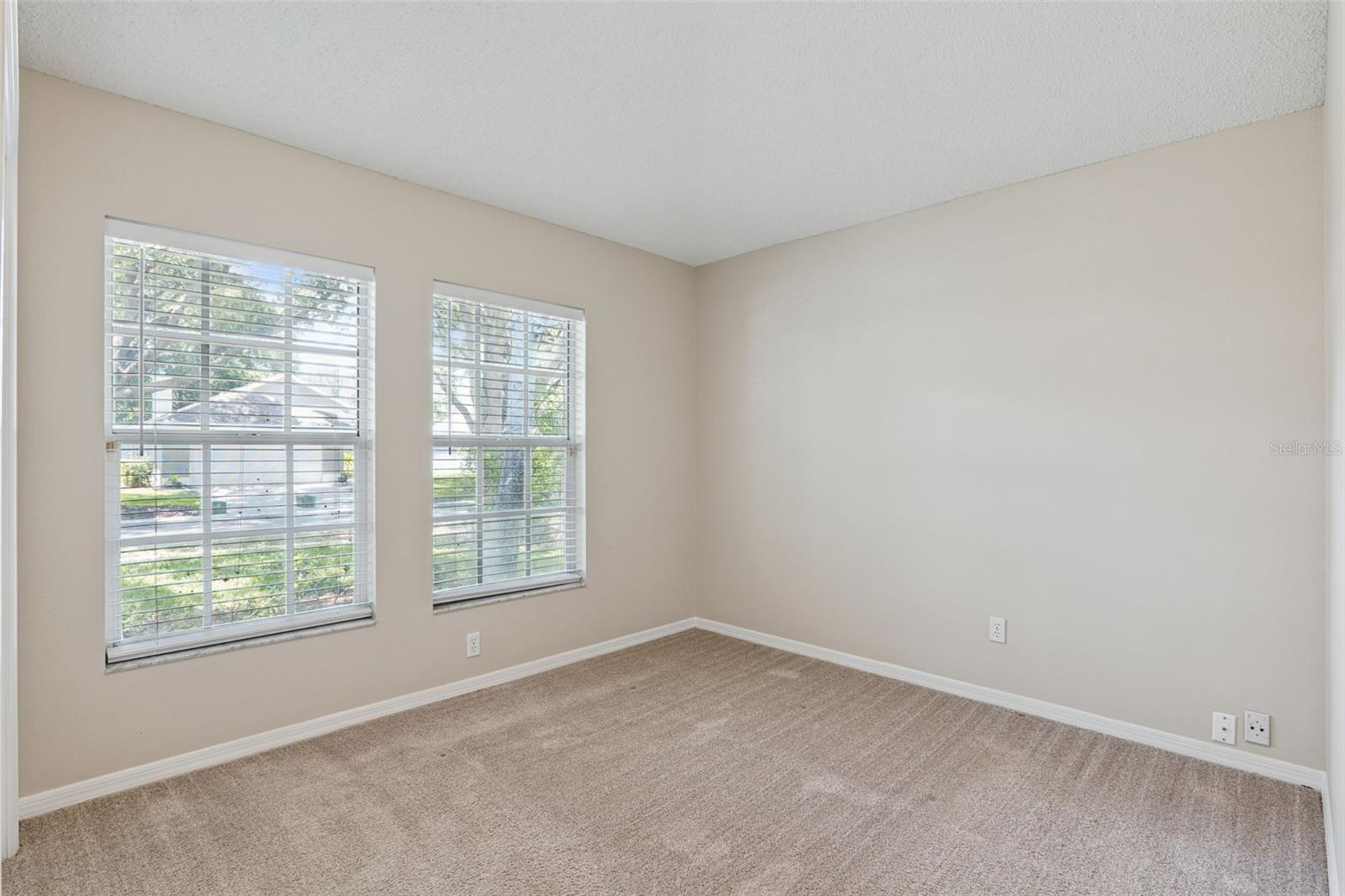CARRINGTON PARK - Residential
