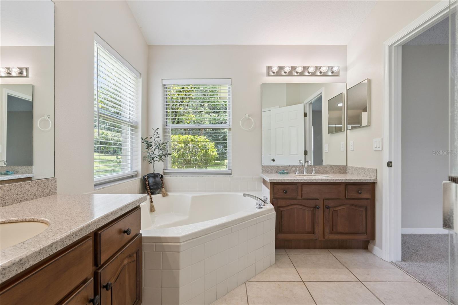 CARRINGTON PARK - Residential