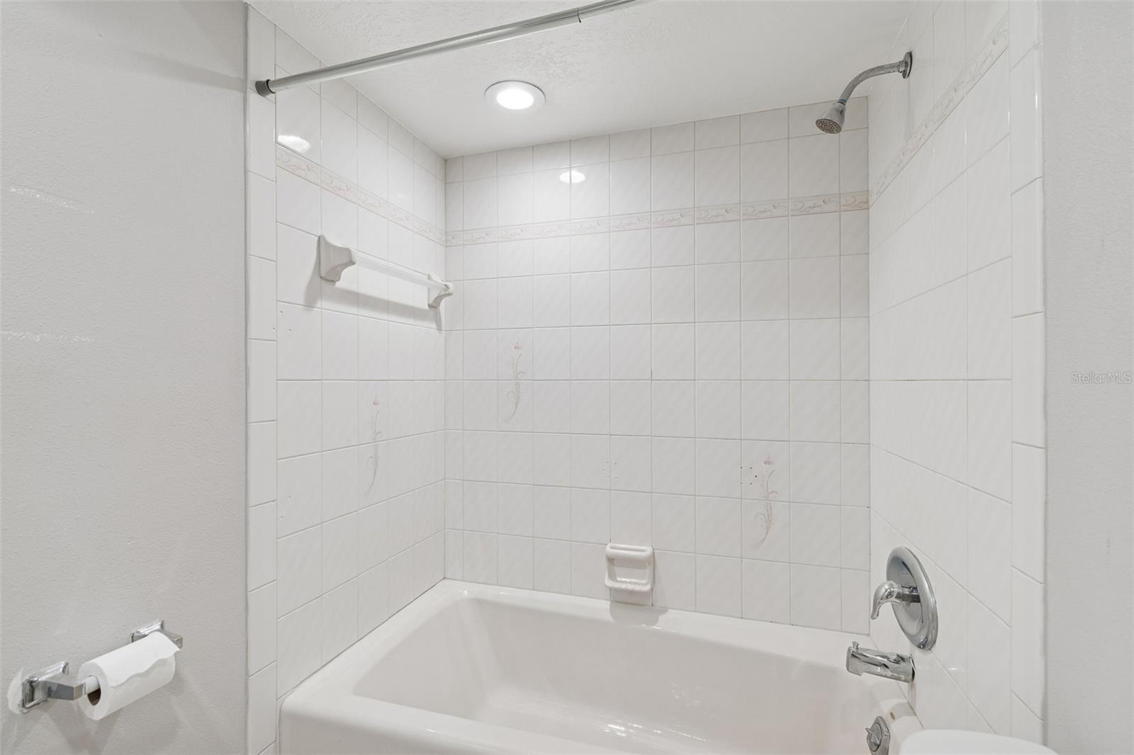 TEMPLE TERRACE ESTATES - Residential