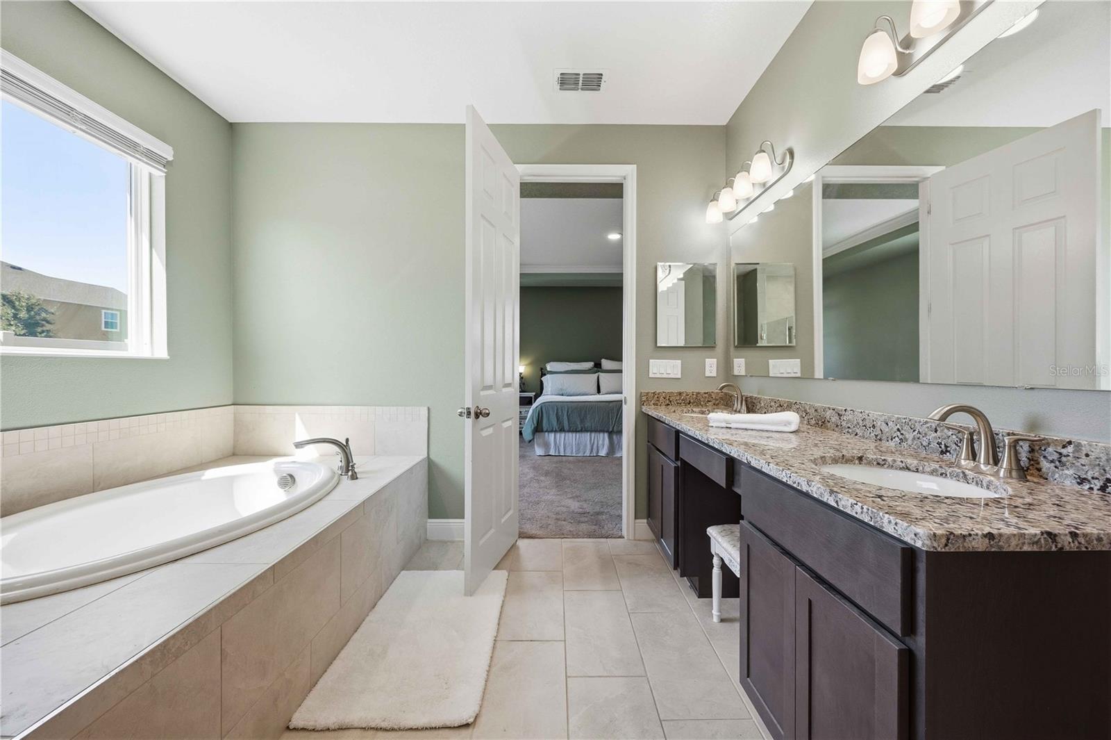 HAINES RDG PH 4 - Residential