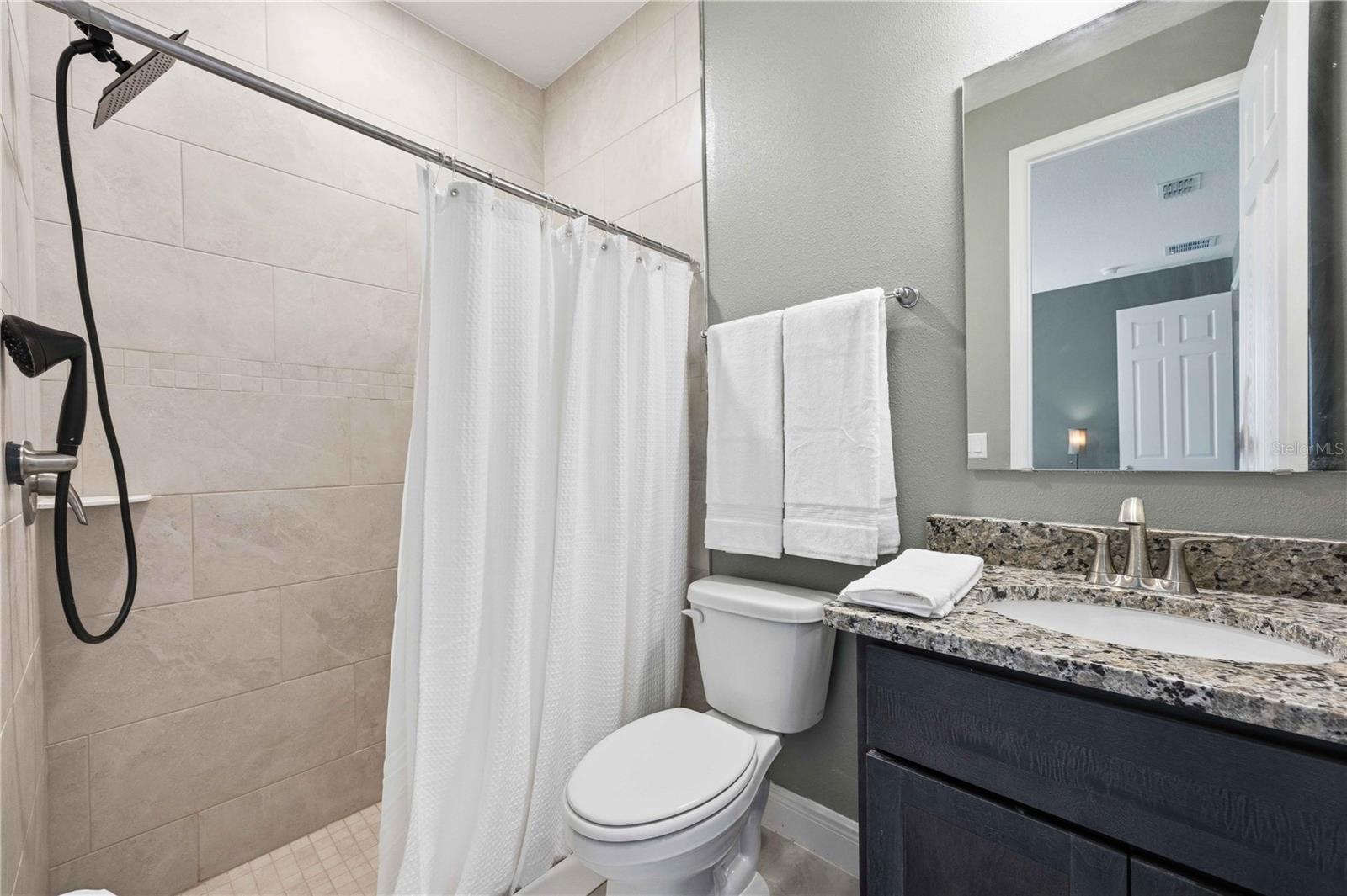 HAINES RDG PH 4 - Residential