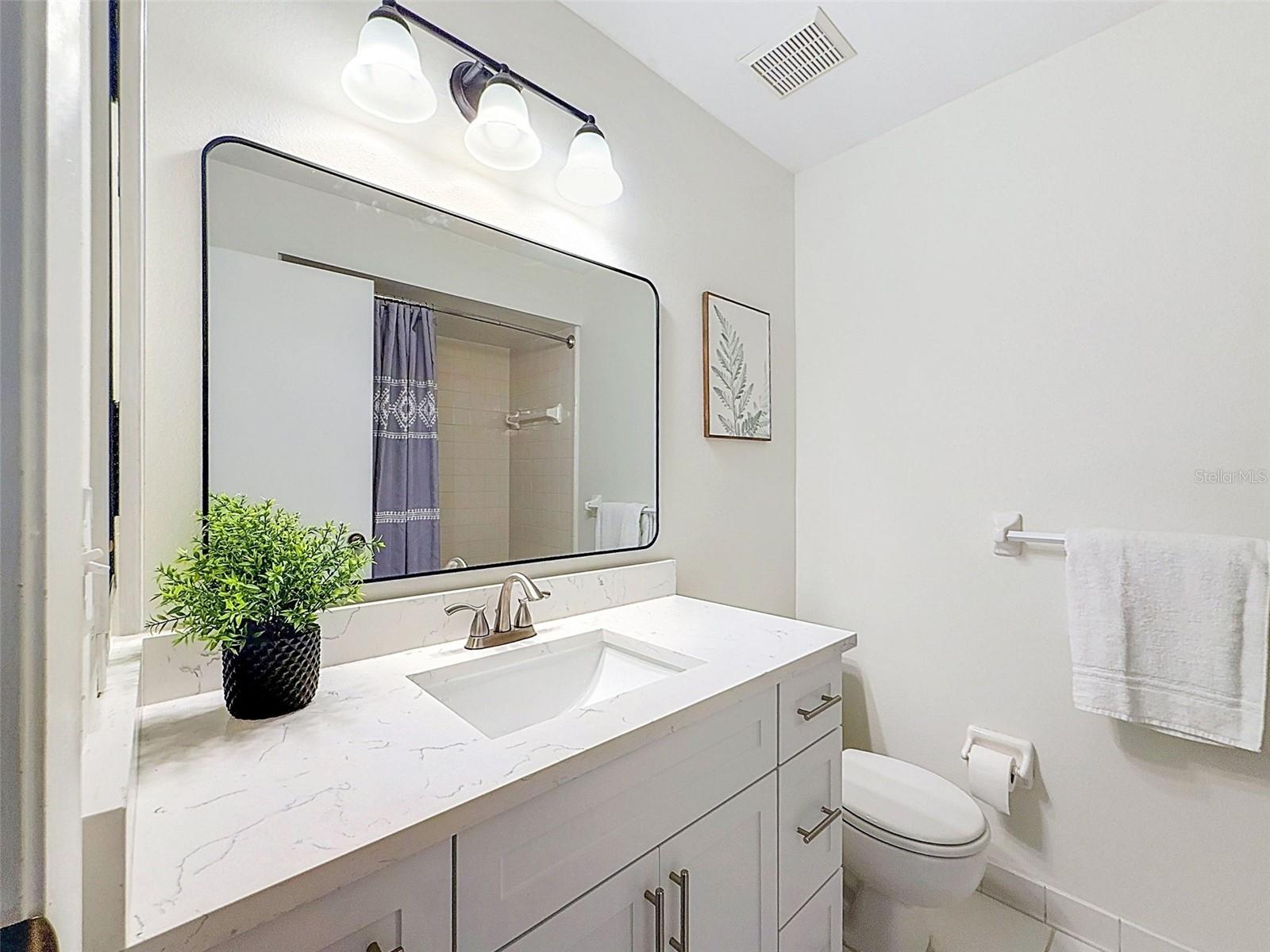 FRANKLIN SQUARE PH III - Residential