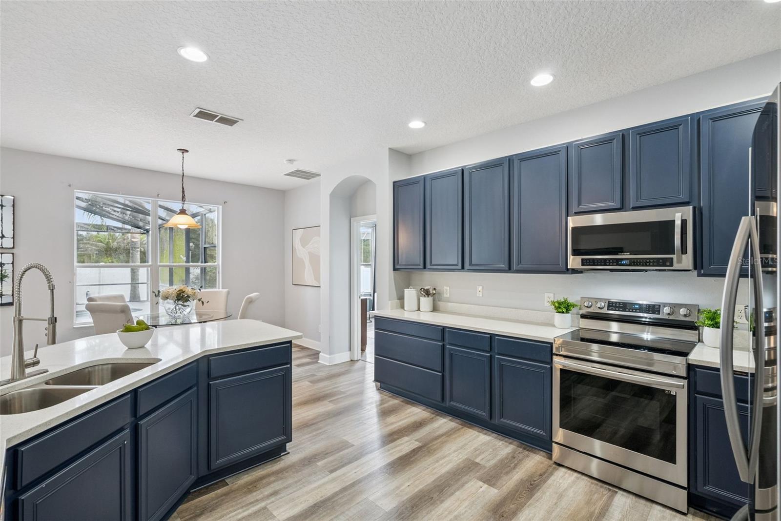 LIVE OAK RESERVE UNIT THREE - Residential