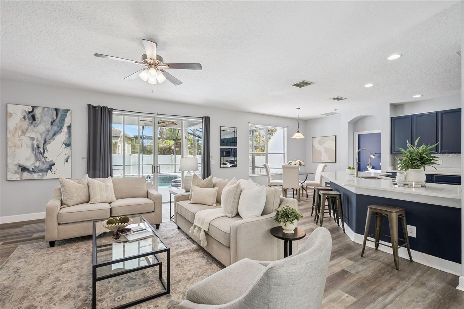 LIVE OAK RESERVE UNIT THREE - Residential
