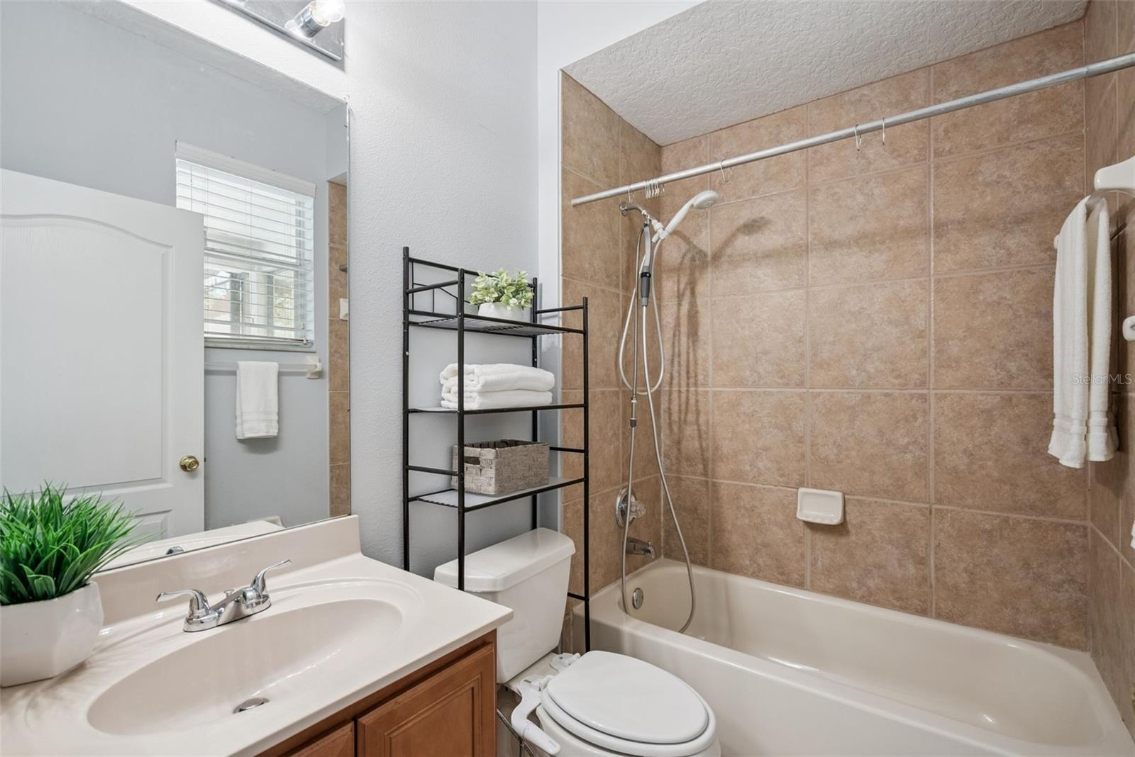 LIVE OAK RESERVE UNIT THREE - Residential