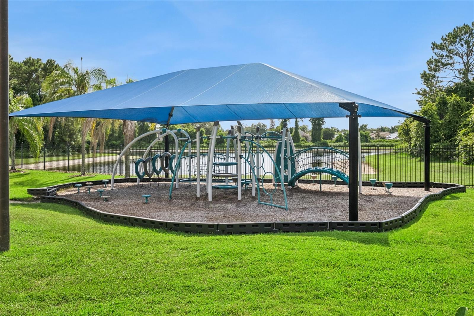 LIVE OAK RESERVE UNIT THREE - Residential