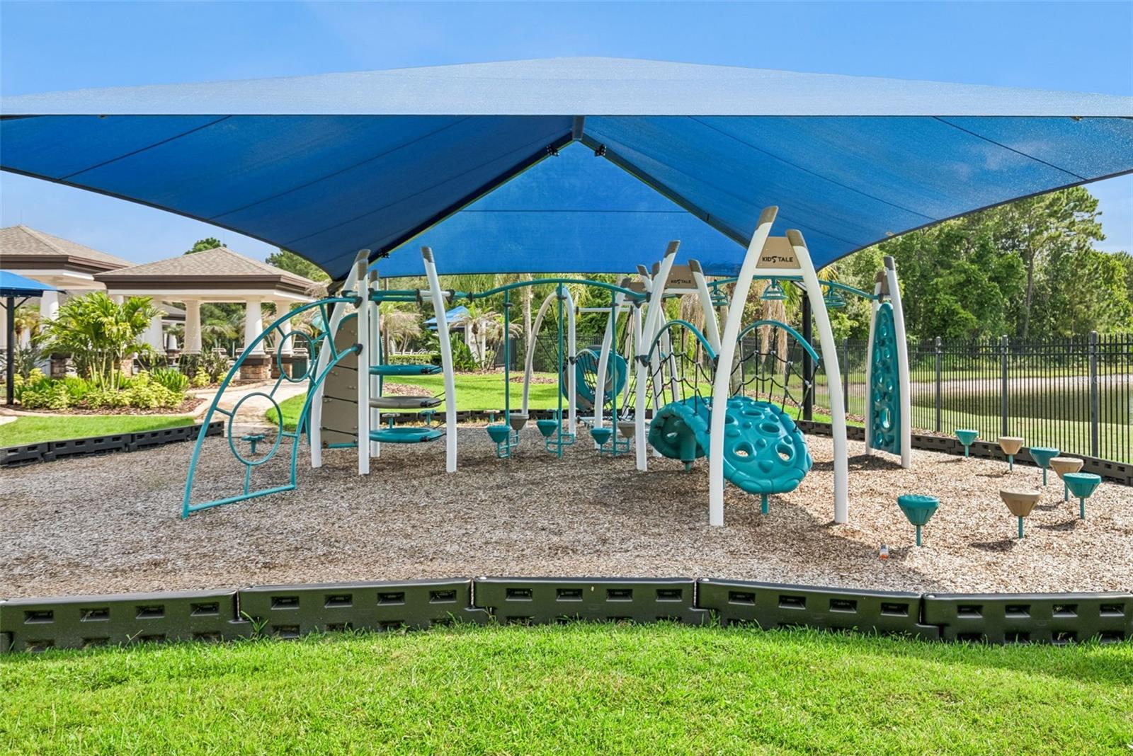 LIVE OAK RESERVE UNIT THREE - Residential