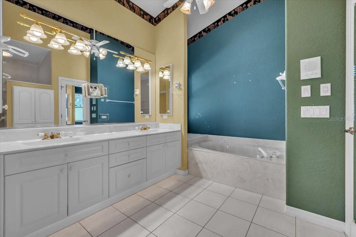 PUNTA GORDA ISLES SEC 12 - Residential
