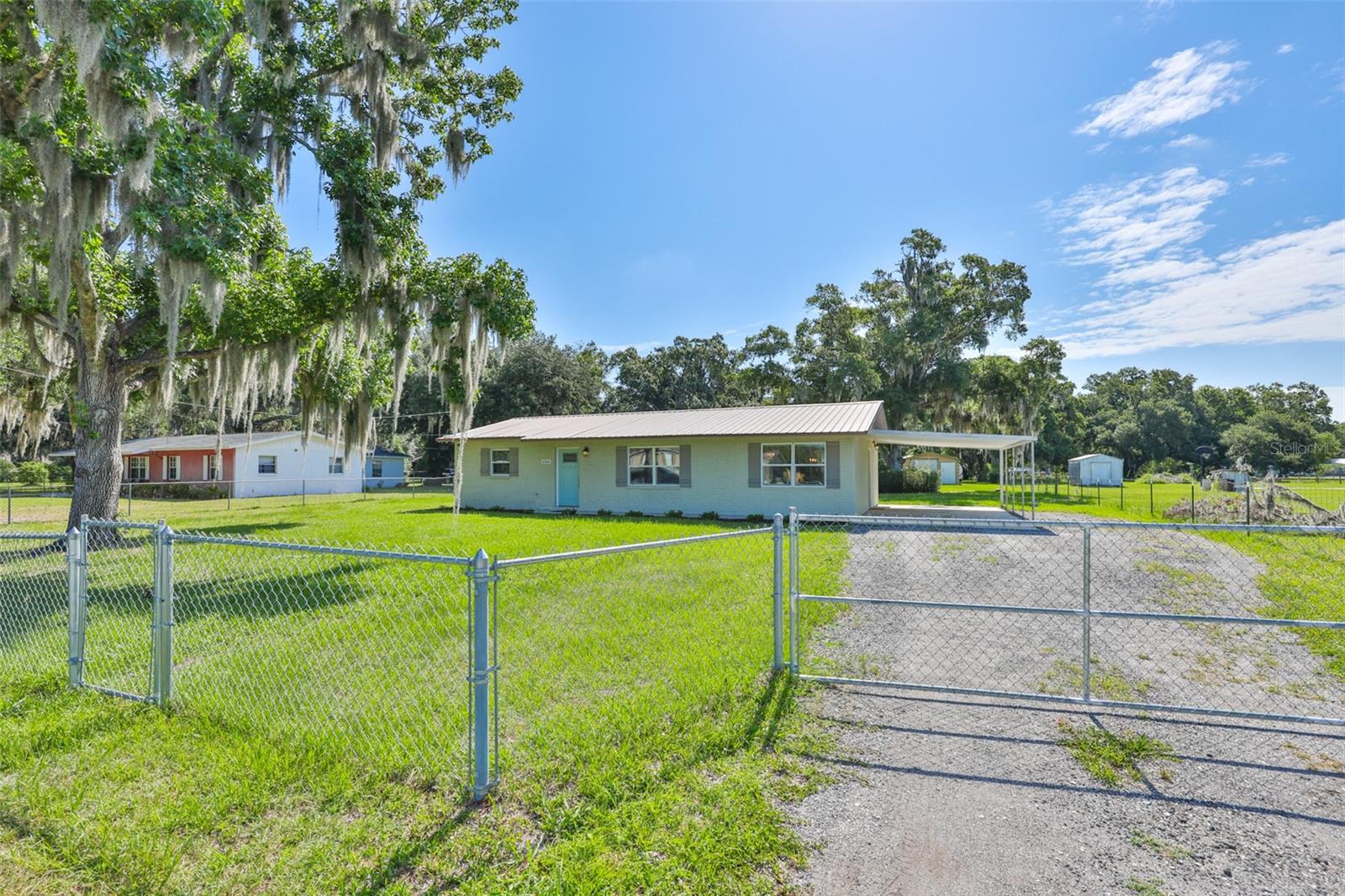 UNPLATTED - Residential