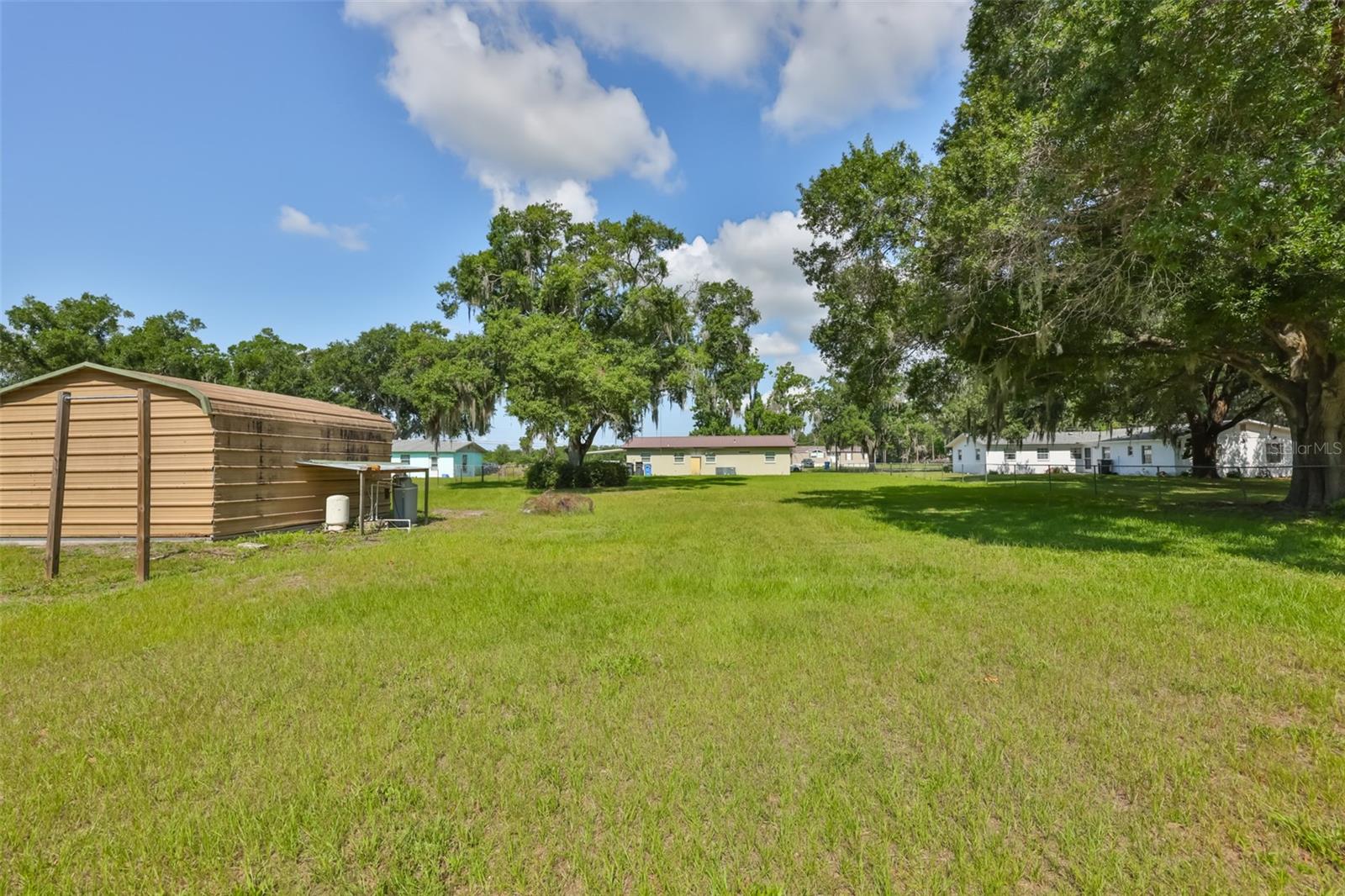 UNPLATTED - Residential