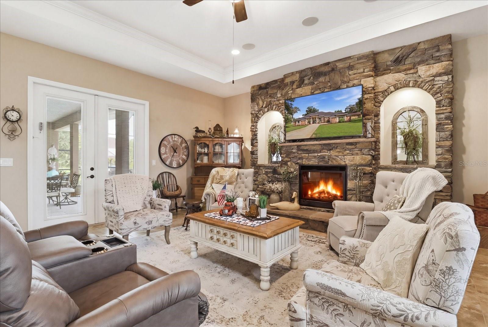 DAVIS LAKE ESTATES U-4 UNREC - Residential