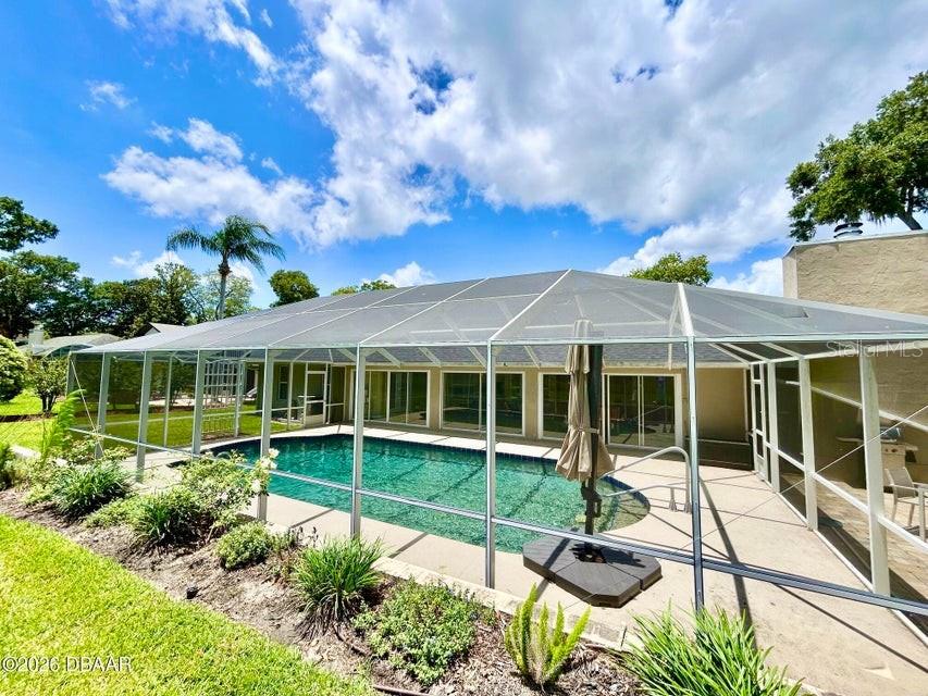 TOMOKA OAKS COUNTRY CLUB ESTATES UNITS - Residential