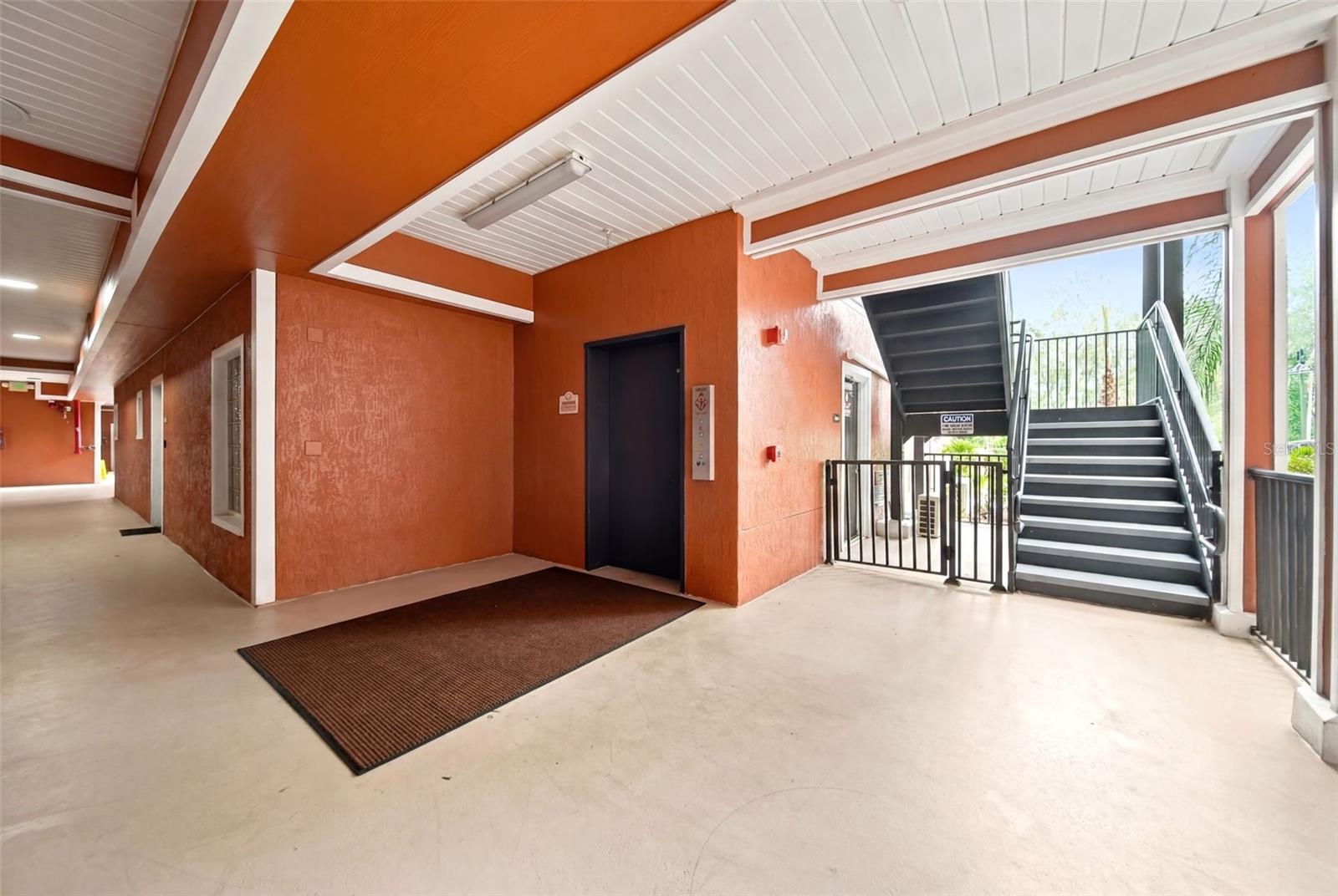 CARIBE COVE CONDO PH 3 - Residential