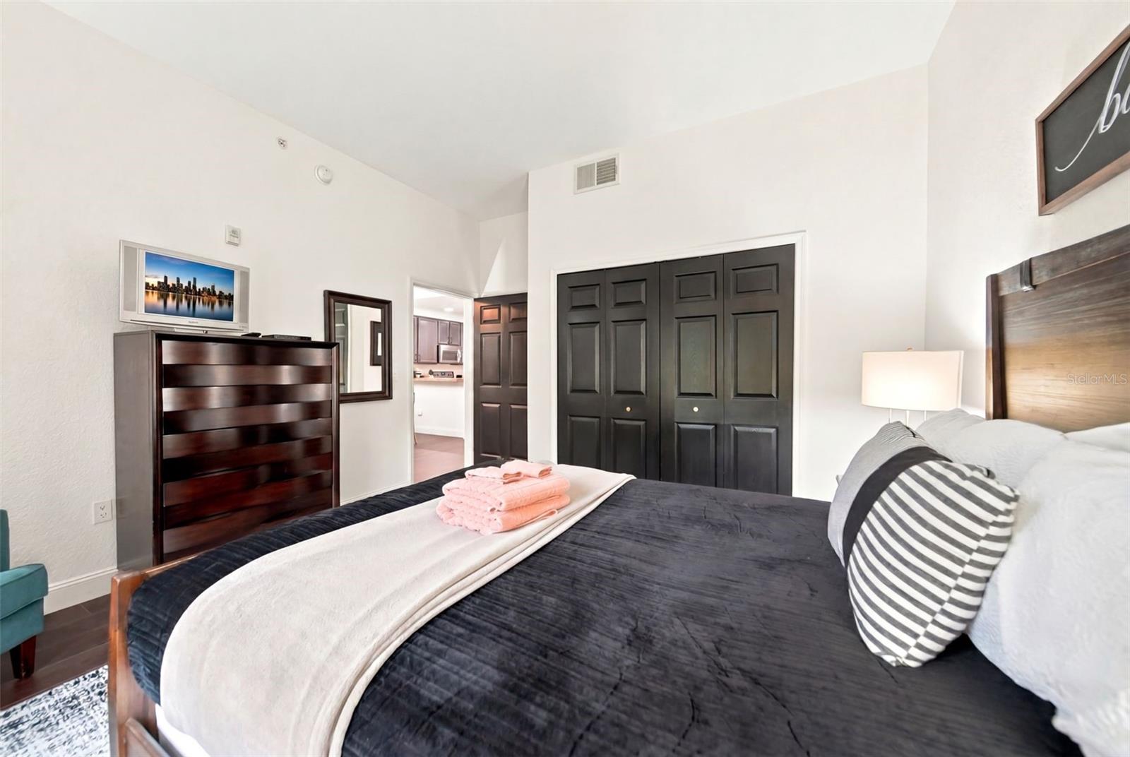 CARIBE COVE CONDO PH 3 - Residential