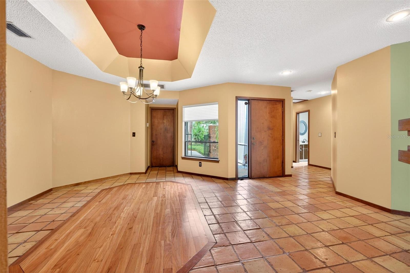 SABAL POINT AT SABAL GREEN - Residential