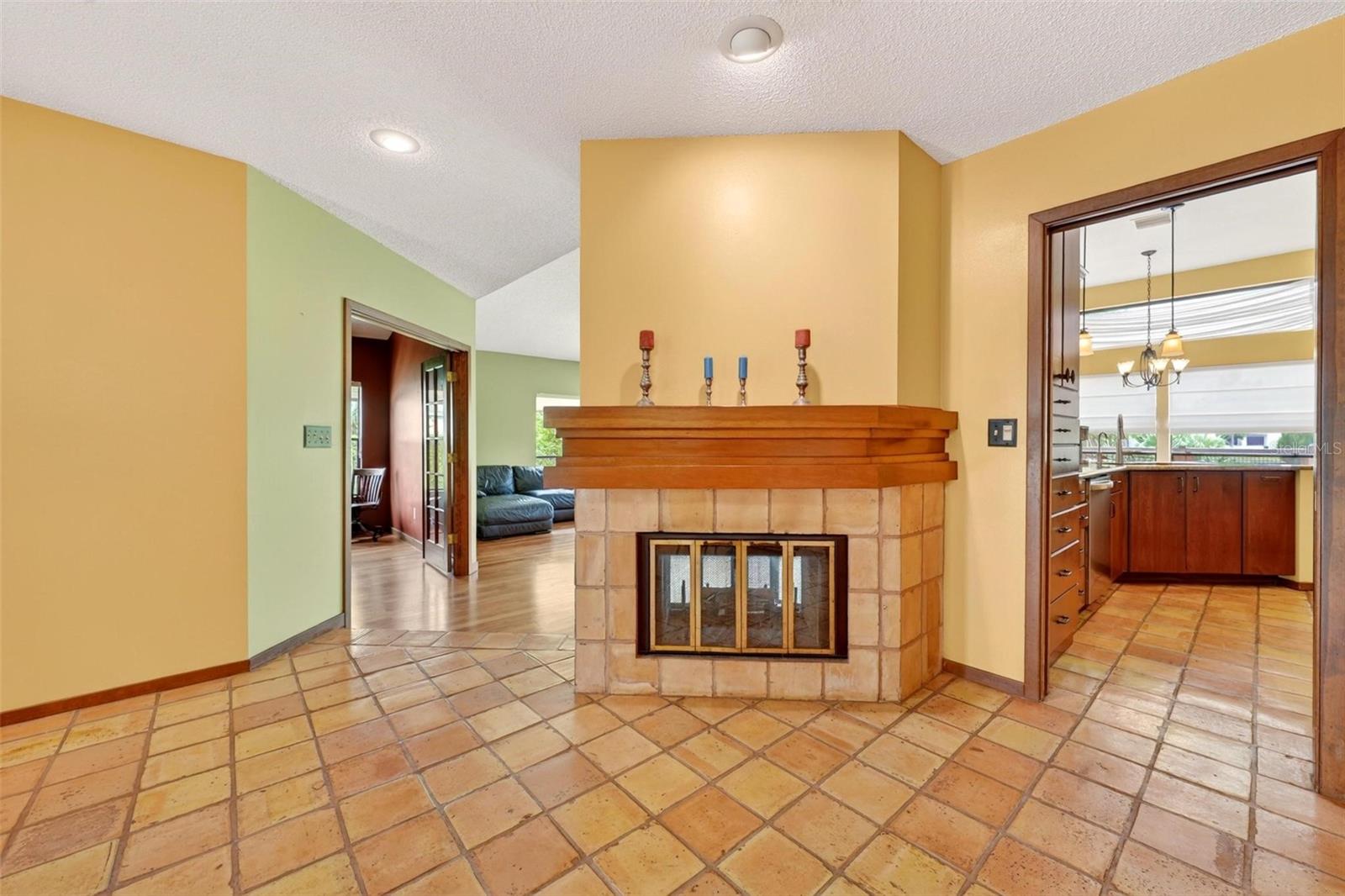 SABAL POINT AT SABAL GREEN - Residential