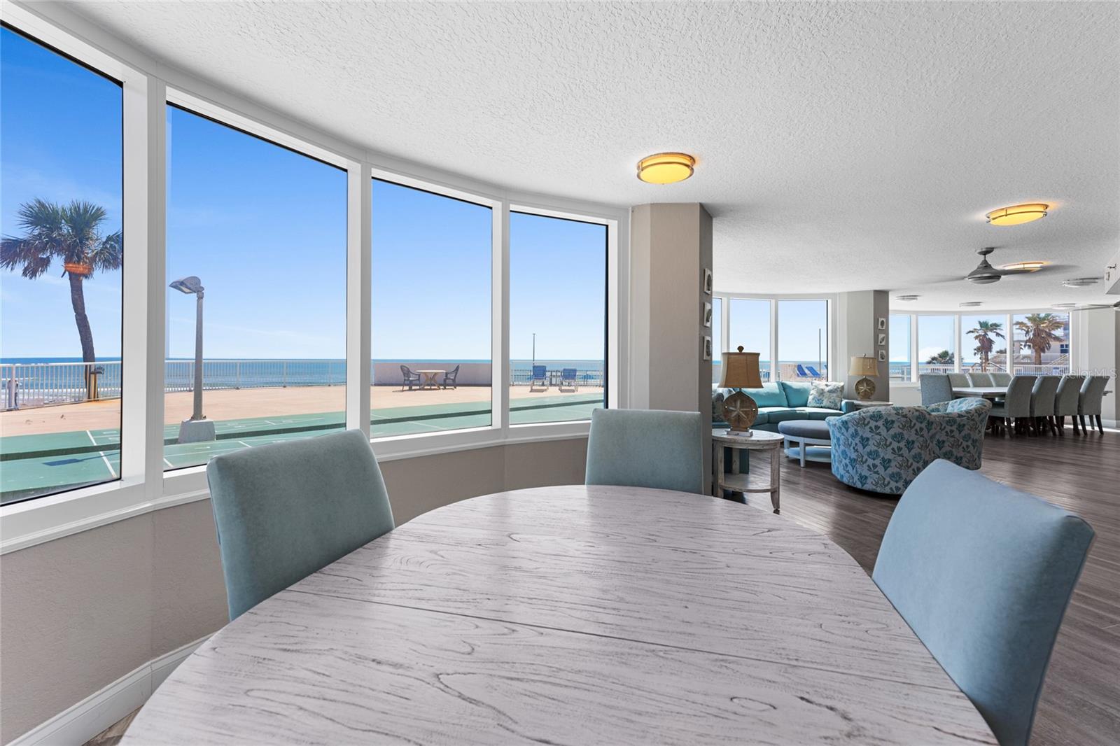 PECK PLAZA - Residential
