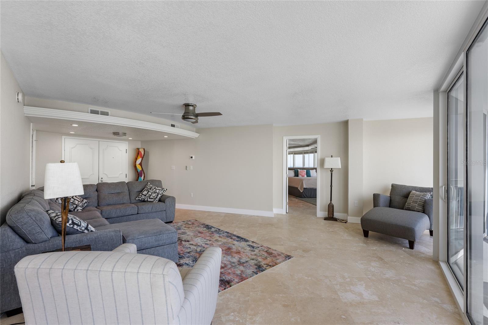 PECK PLAZA - Residential