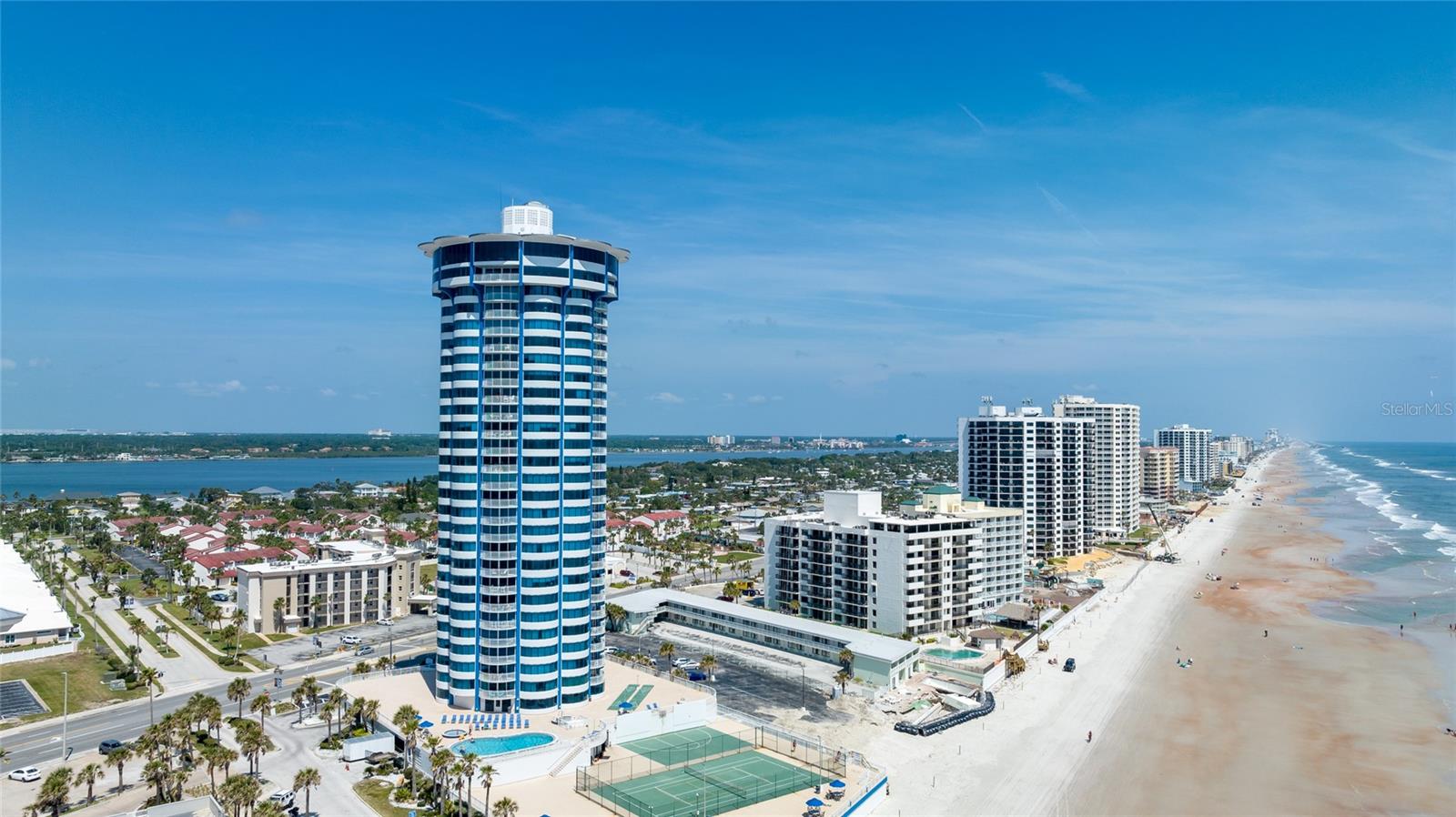PECK PLAZA - Residential