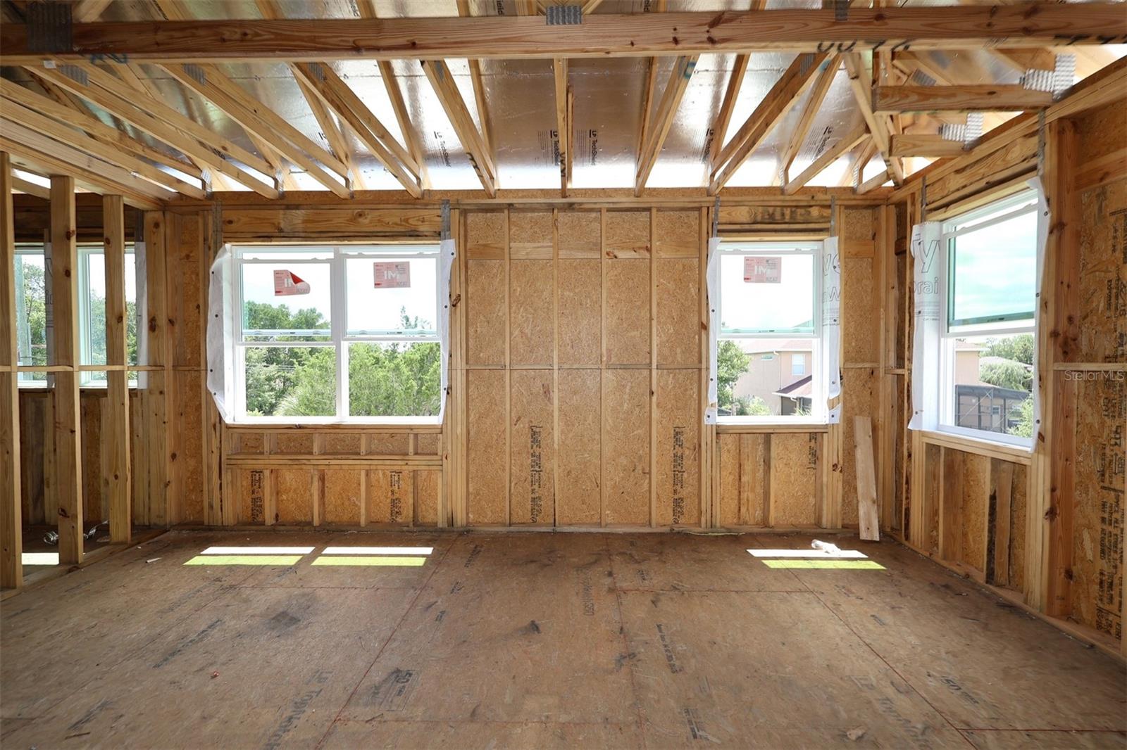 HAWK'S OVERLOOK - Residential
