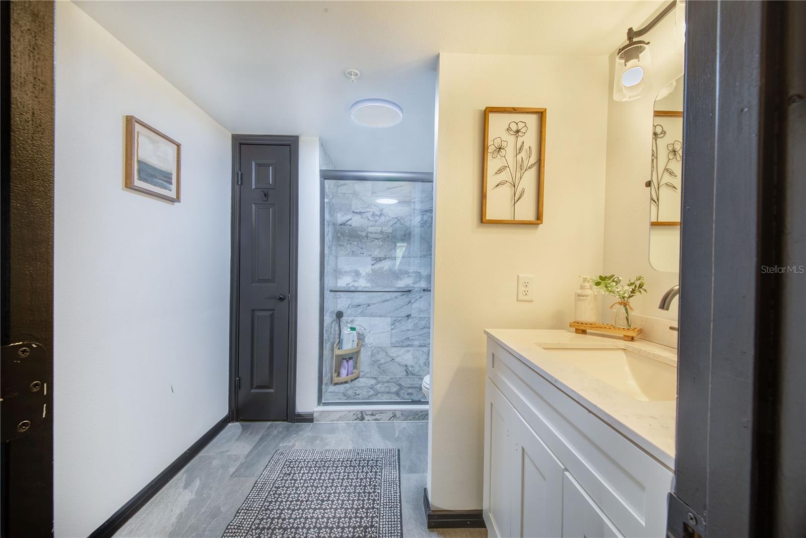 GRENELEFE CAMELOT CONDO - Residential