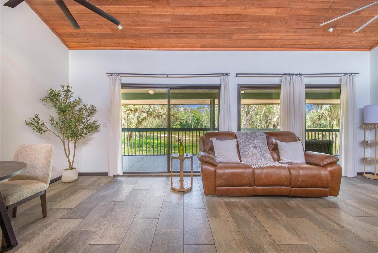GRENELEFE CAMELOT CONDO - Residential