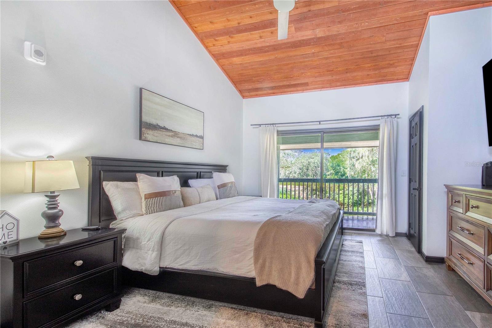 GRENELEFE CAMELOT CONDO - Residential