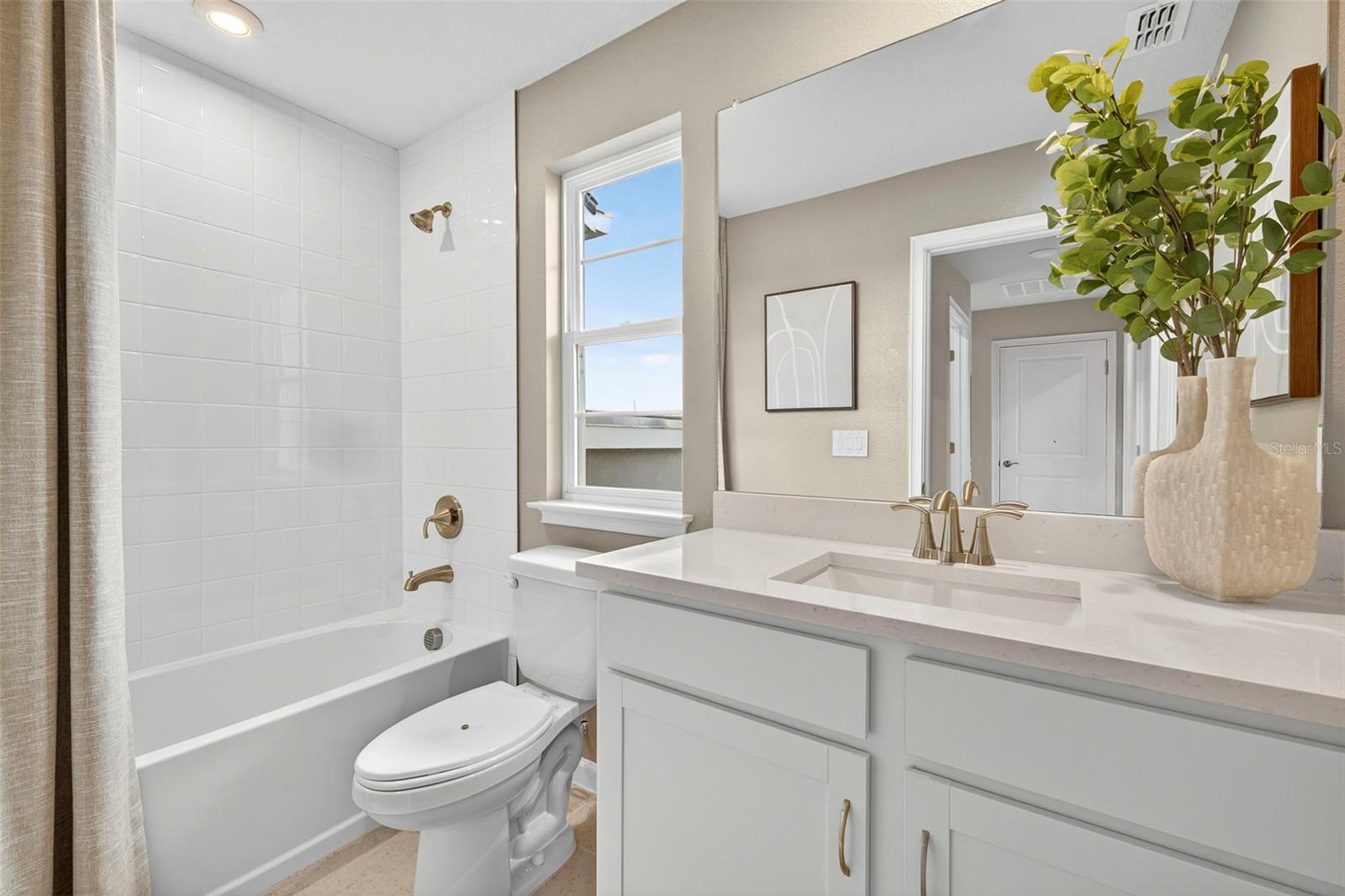PASADENA RIDGE - Residential