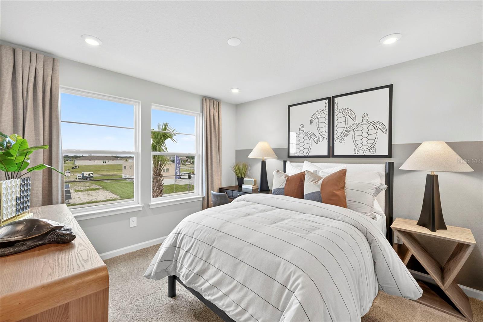 PASADENA RIDGE - Residential