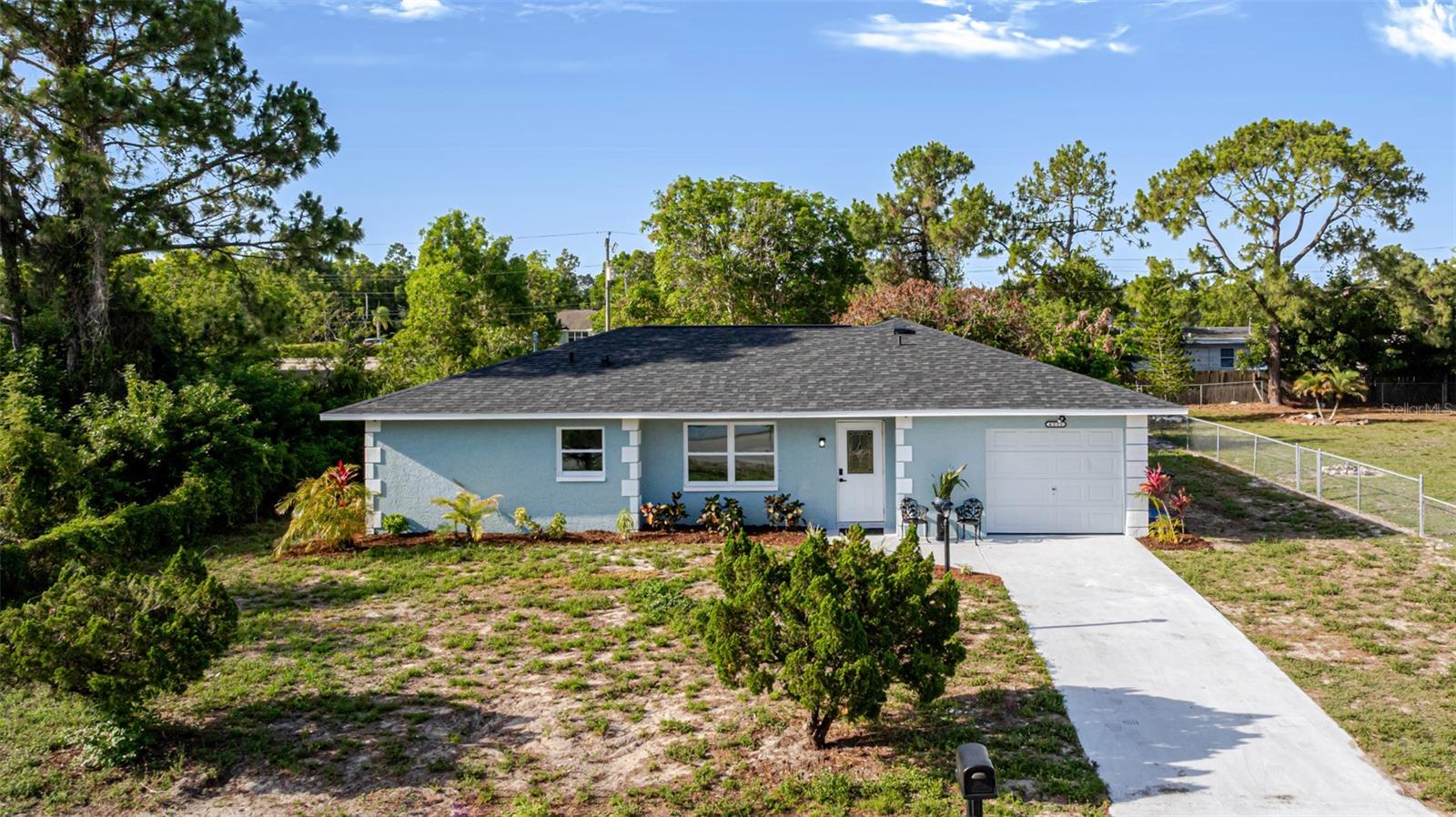 LEHIGH ACRES - Residential