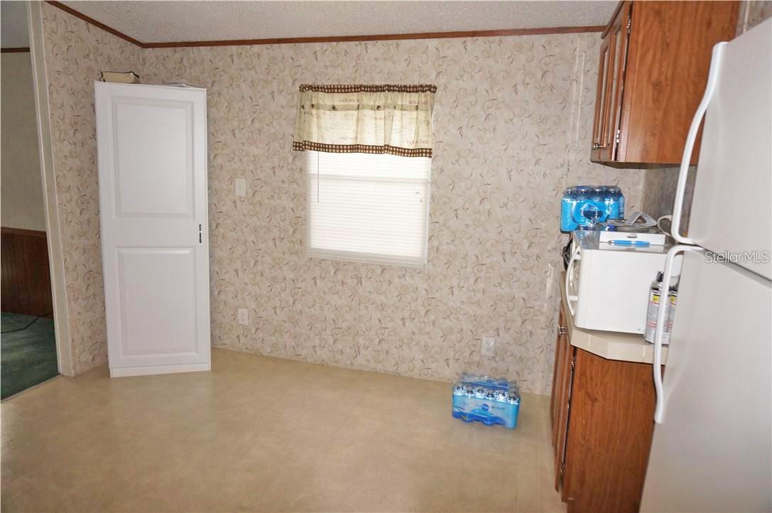PINECREST - Residential Income