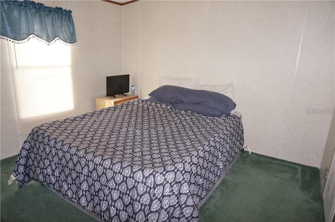 PINECREST - Residential Income