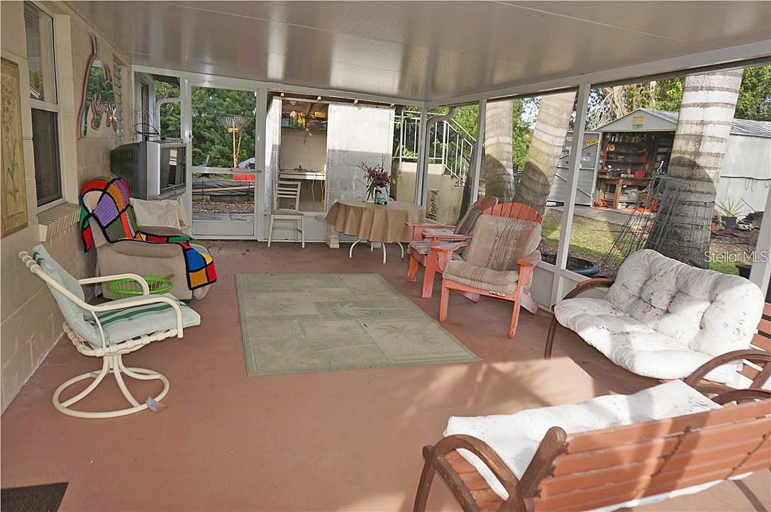 PINECREST - Residential Income