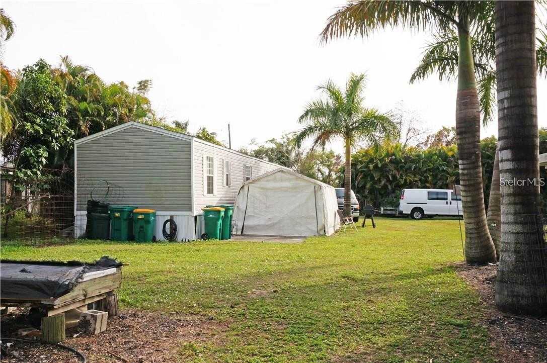 PINECREST - Residential Income