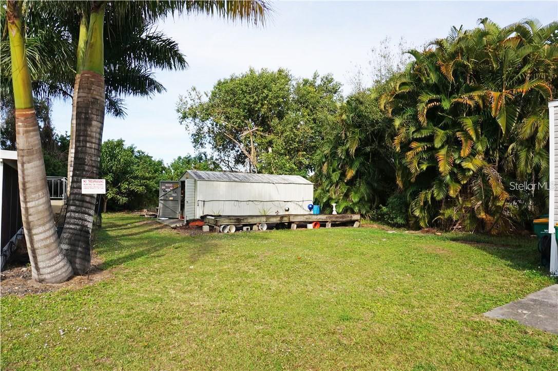 PINECREST - Residential Income