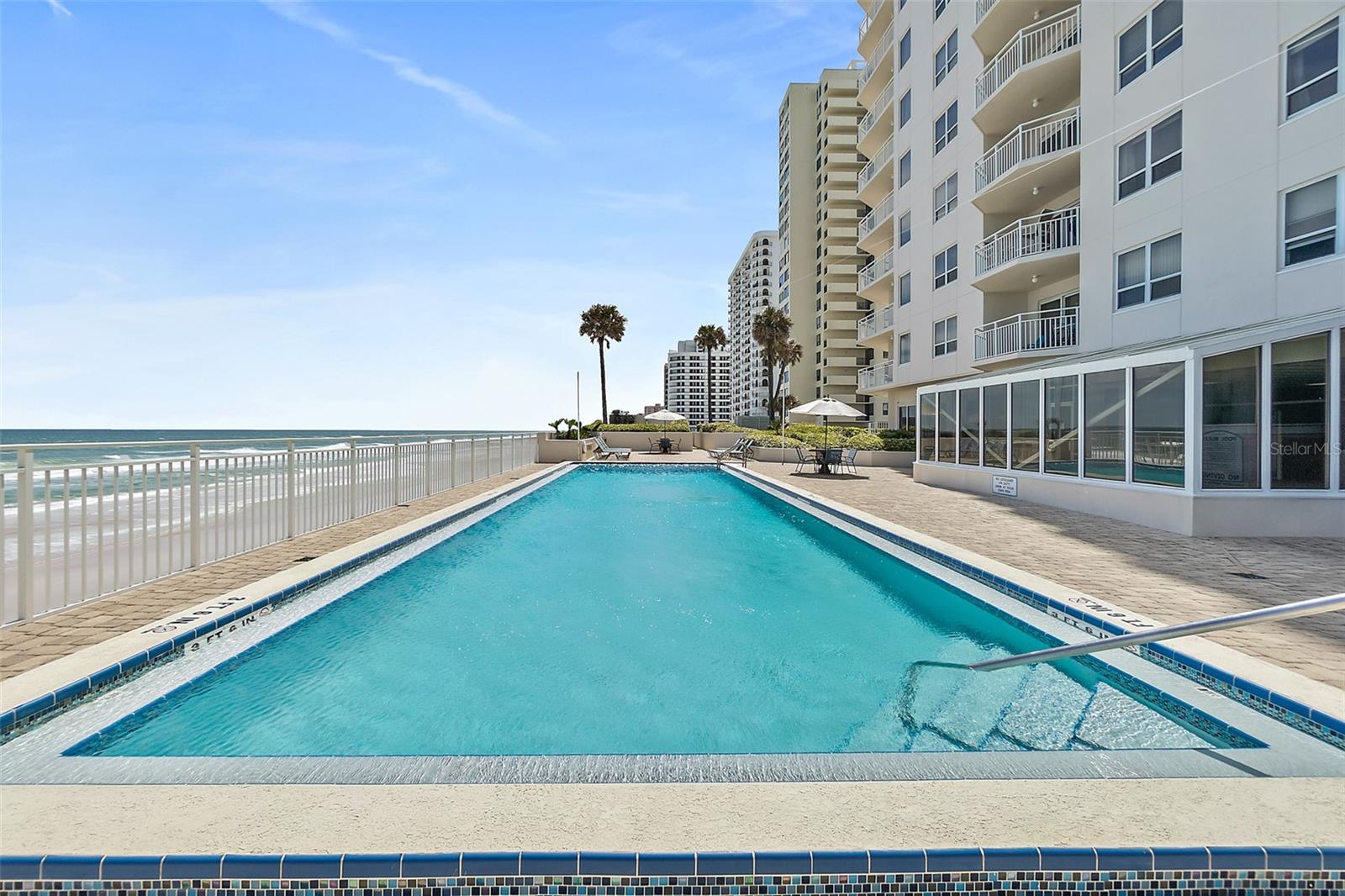 OCEANS 06 CONDO - Residential
