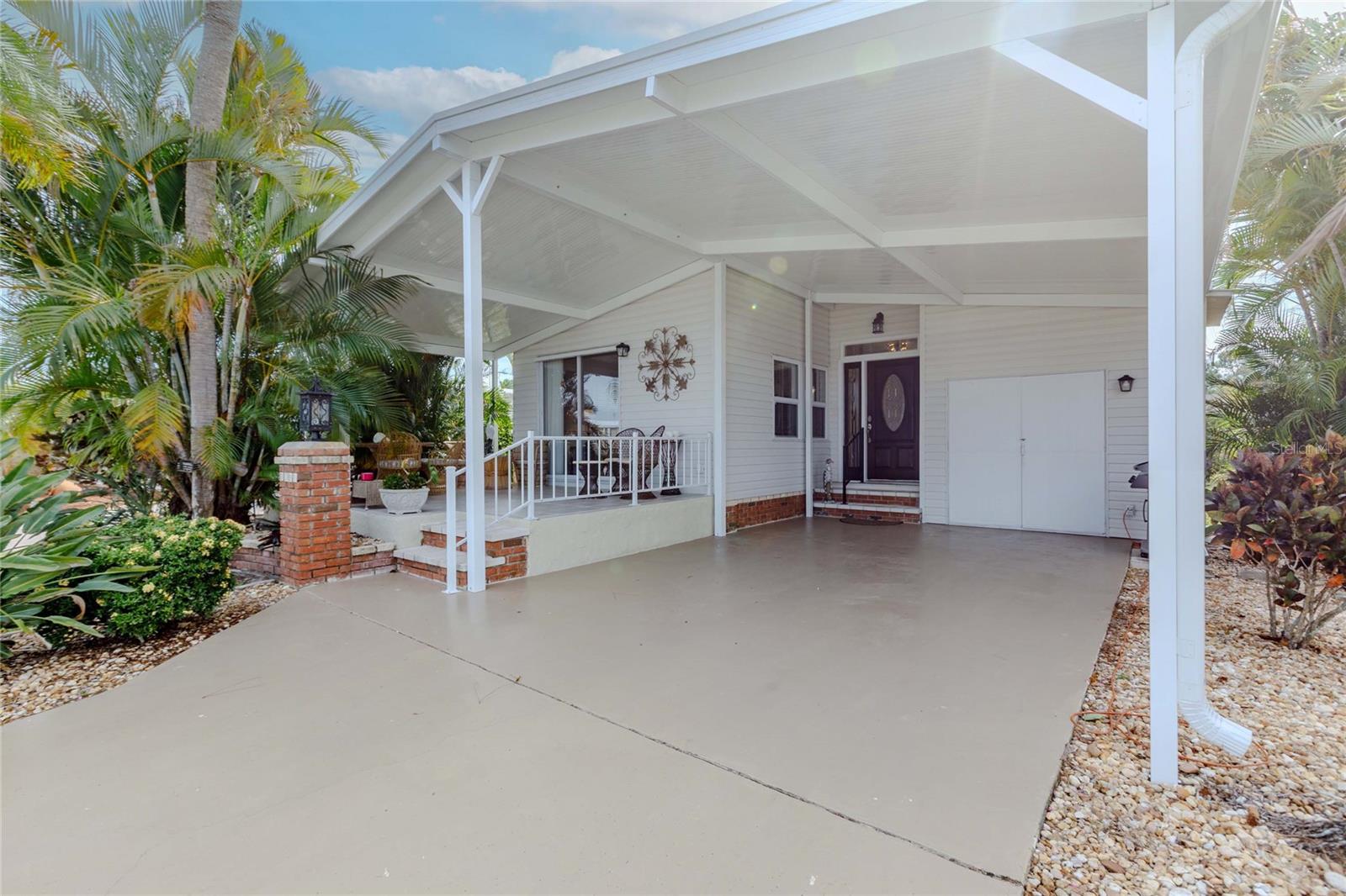 MAPLE LEAF ESTATES - Residential