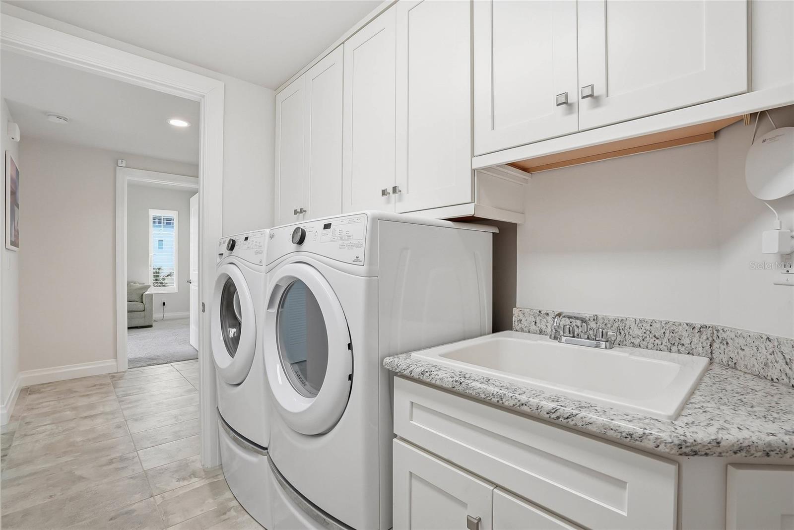 SUNSET POINTE AT COLLANY KEY CONDO - Residential