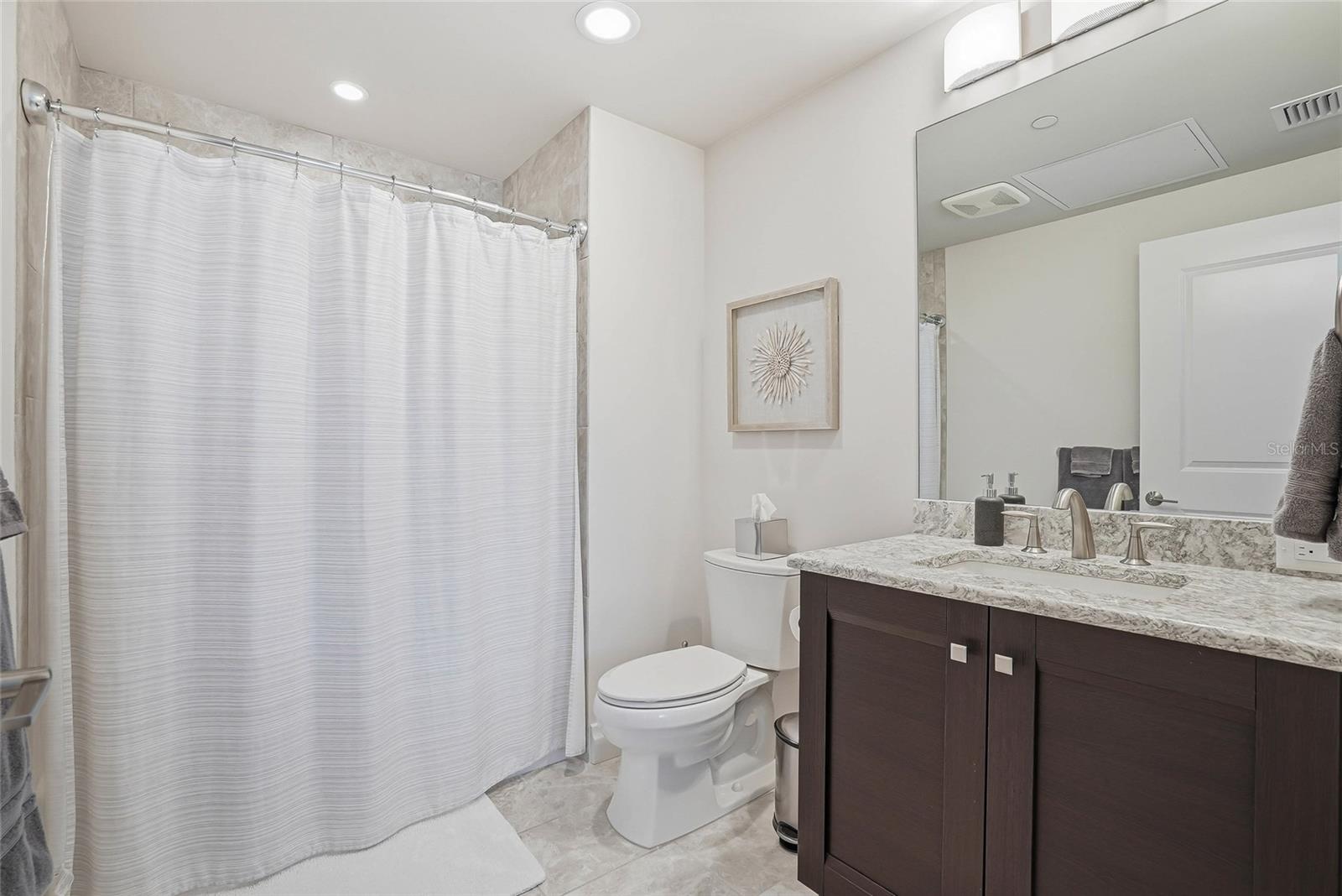 SUNSET POINTE AT COLLANY KEY CONDO - Residential