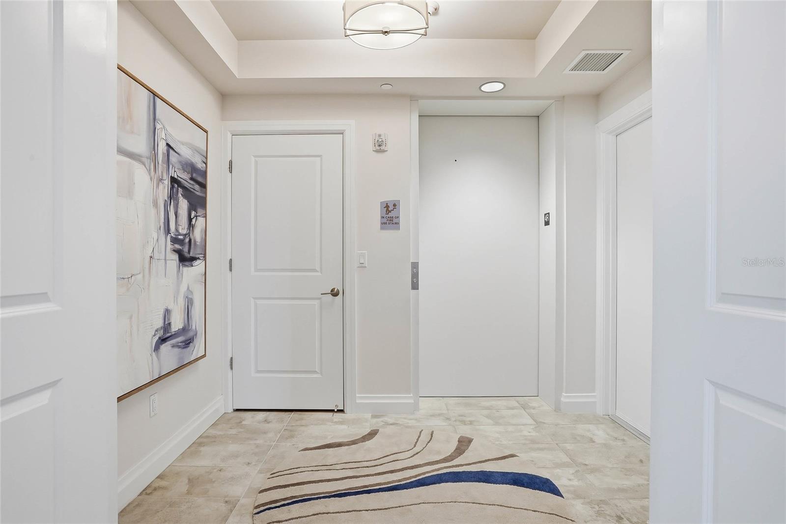 SUNSET POINTE AT COLLANY KEY CONDO - Residential