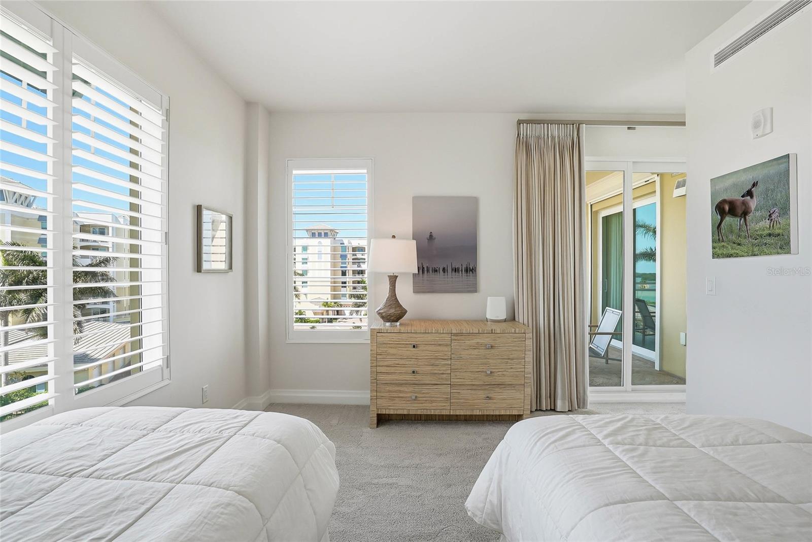 SUNSET POINTE AT COLLANY KEY CONDO - Residential
