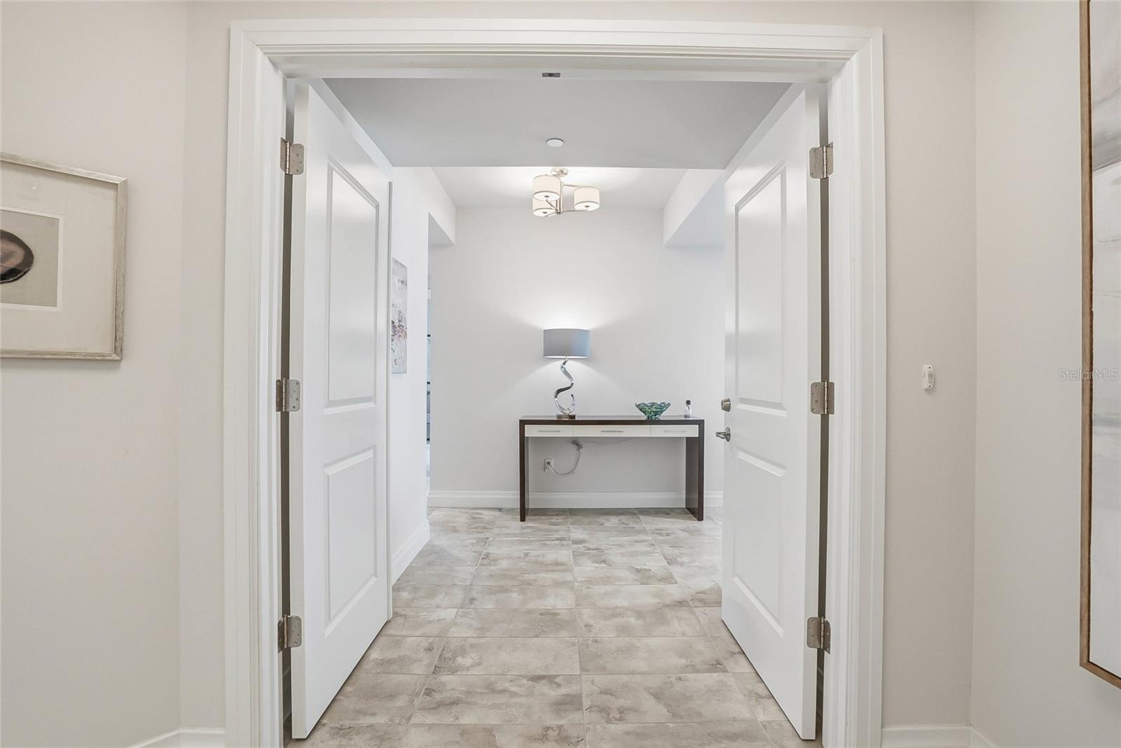 SUNSET POINTE AT COLLANY KEY CONDO - Residential